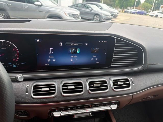Certified Used 2026 Black Mercedes-Benz GLS 450 image 15