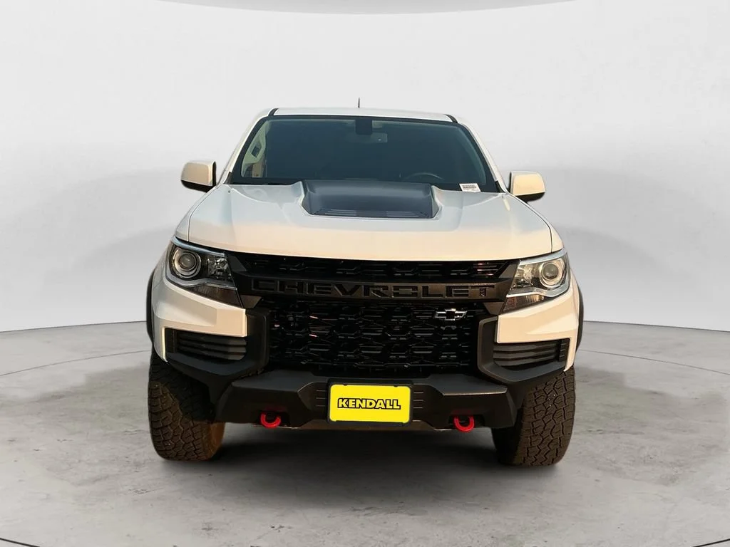 Used 2021 SUMMIT WHITE Chevrolet 4WD ZR2 image 2
