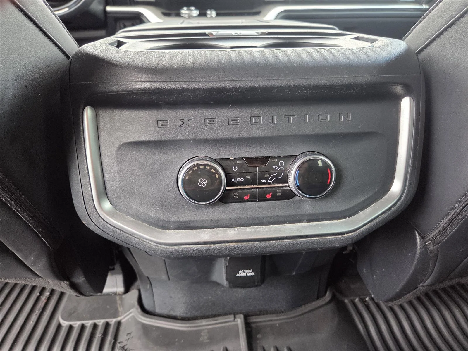 Used 2025 Stone Blue Ford Platinum image 23