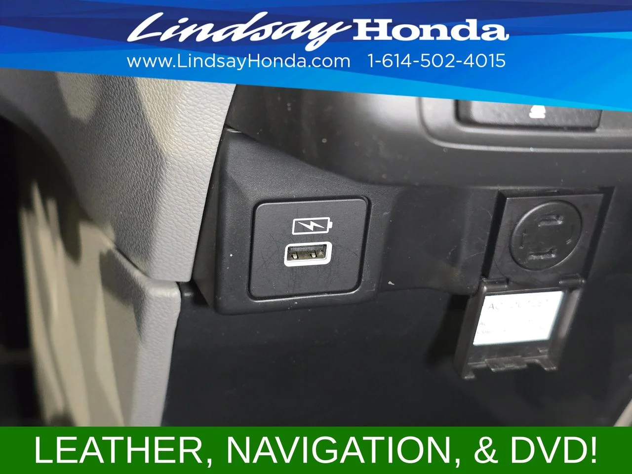 Used 2024 Obsidian Blue Pearl Honda Touring image 18