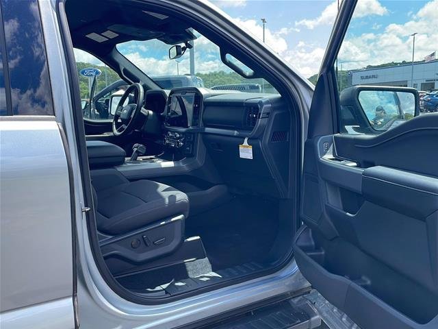 New 2026 Iconic Silver Metallic Ford XLT image 67