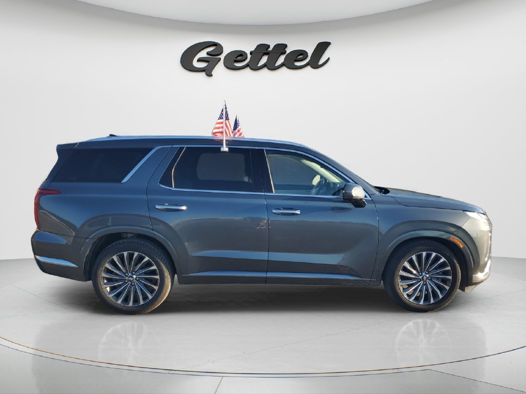 Used 2024 Gray Hyundai Calligraphy image 3