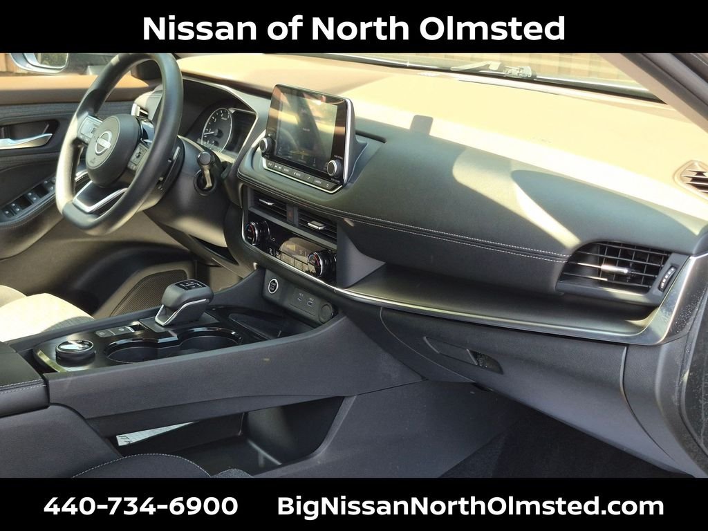 Certified Used 2023 Gun Metallic Nissan SV image 28