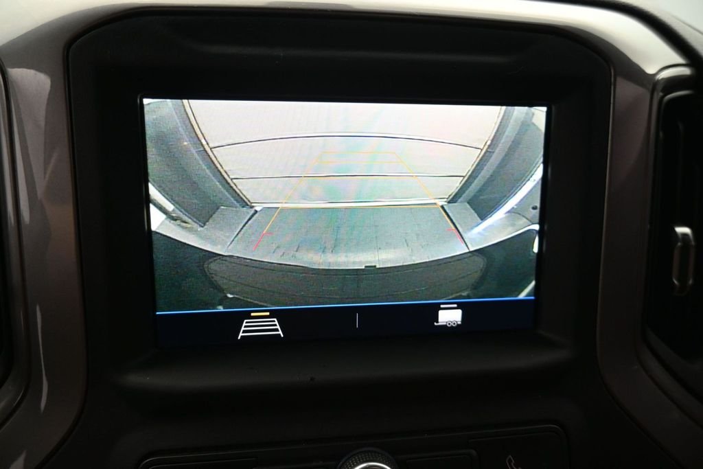 Used 2021 Gray Chevrolet Custom image 18
