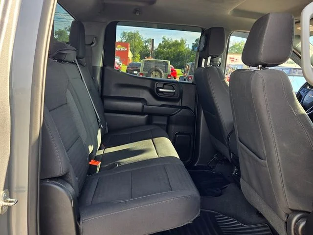 Used 2023 Gray Chevrolet Custom image 17
