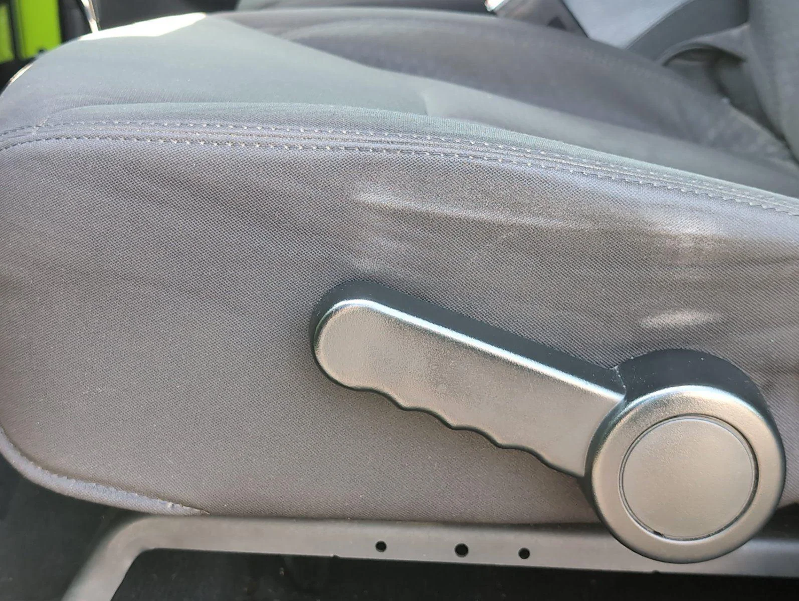 Used 2013 Gecko Pearl Jeep Sport image 18