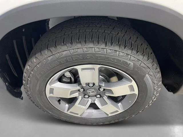 New 2026 Platinum White Pearl Honda RTL image 10