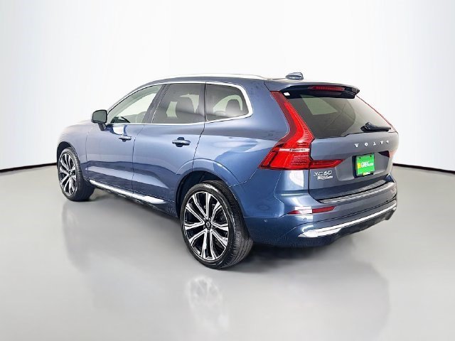 Used 2023 Denim Blue Metallic Volvo Ultimate Bright Theme image 5