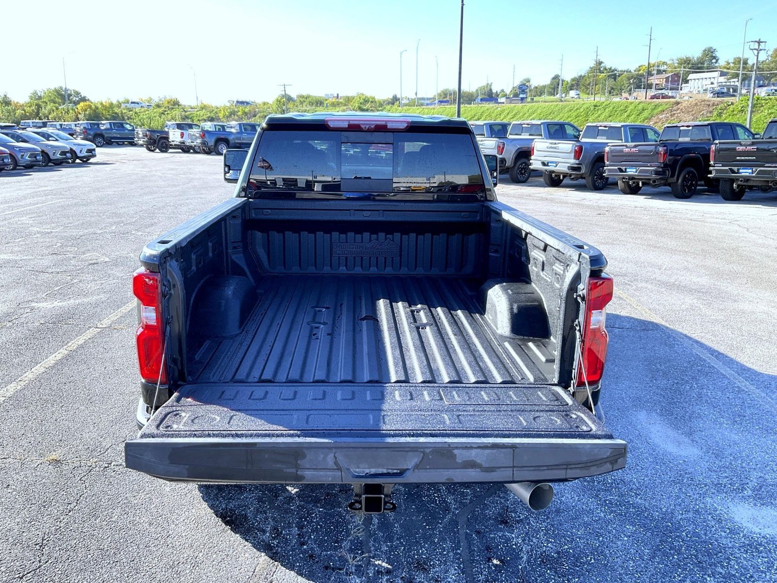 Used 2024 Black Chevrolet High Country image 21