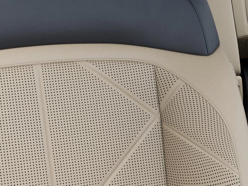 New 2027 Ivory Silver Kia EX image 25