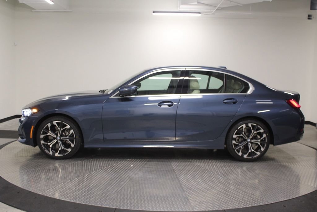 Used 2025 Blue BMW 330i image 2