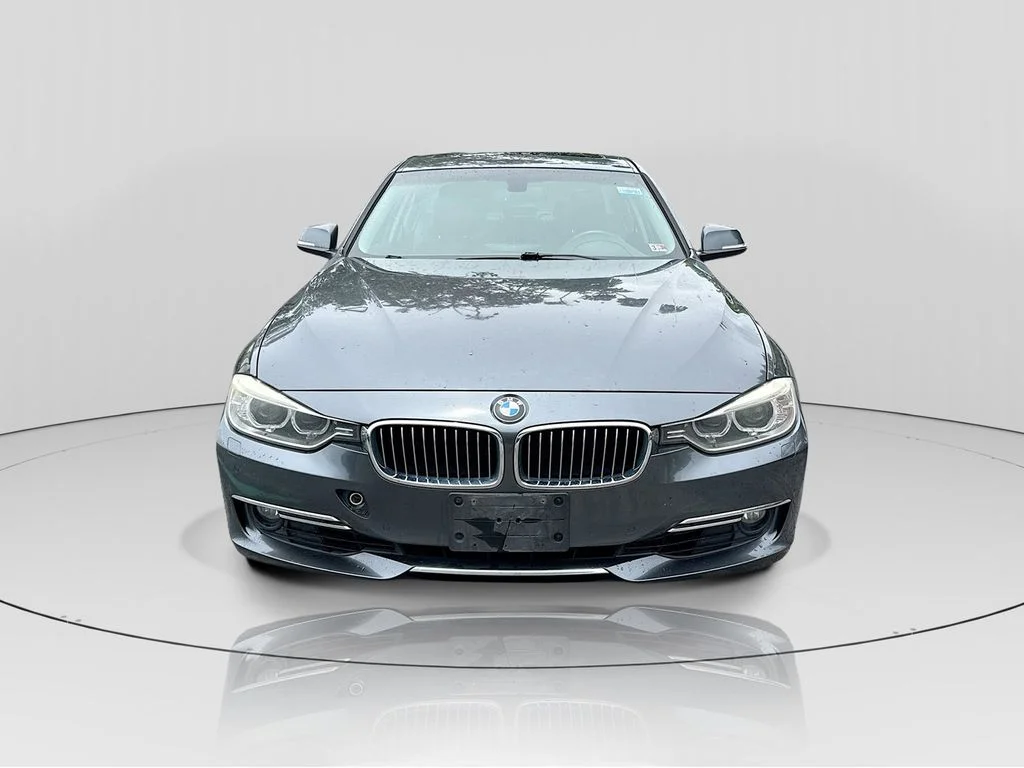 Used 2013 BMW 3 Series 328i with VIN WBA3C1G51DNR47663 for sale in Miami, FL