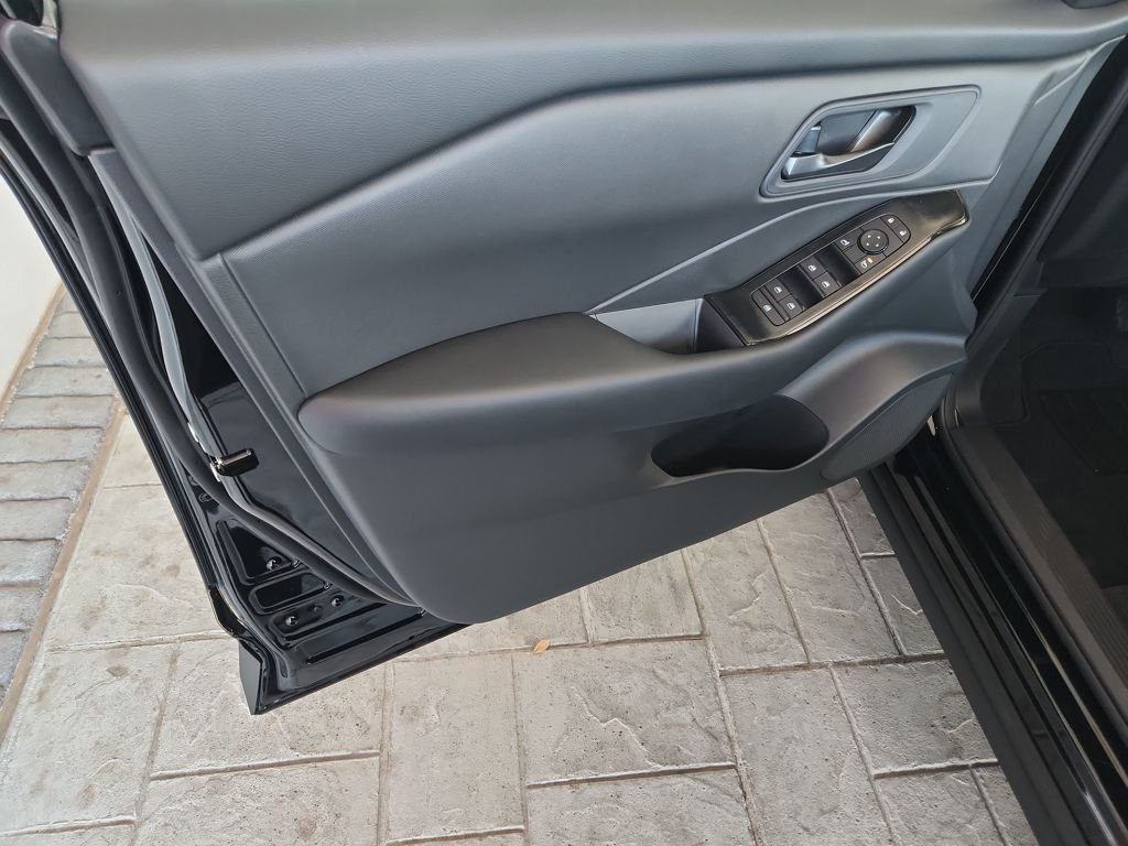 New 2026 Black Nissan S image 18