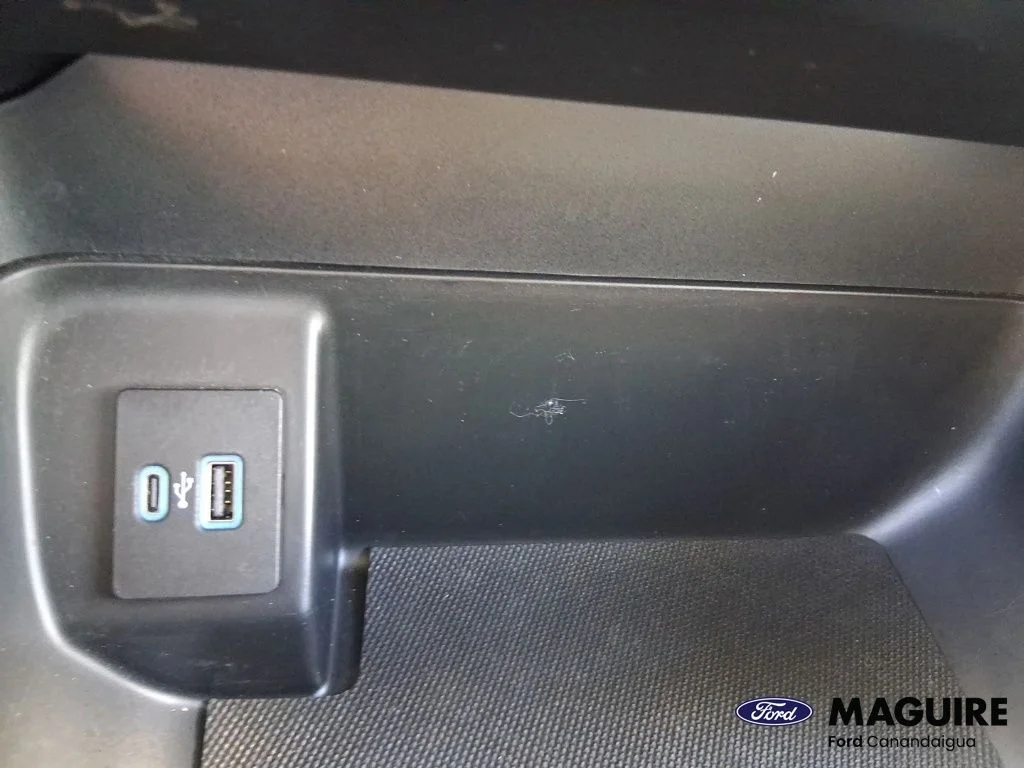 Used 2023 White Ford XLT image 26