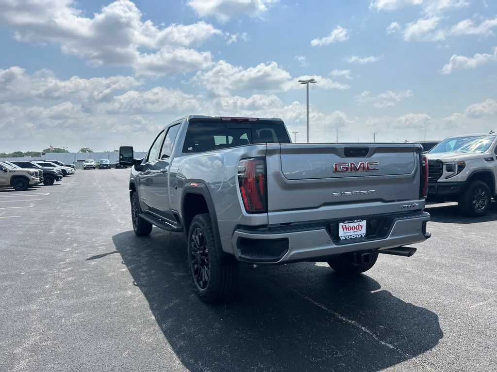 2026 GMC Sierra 2500HD AT4 - Photo 10