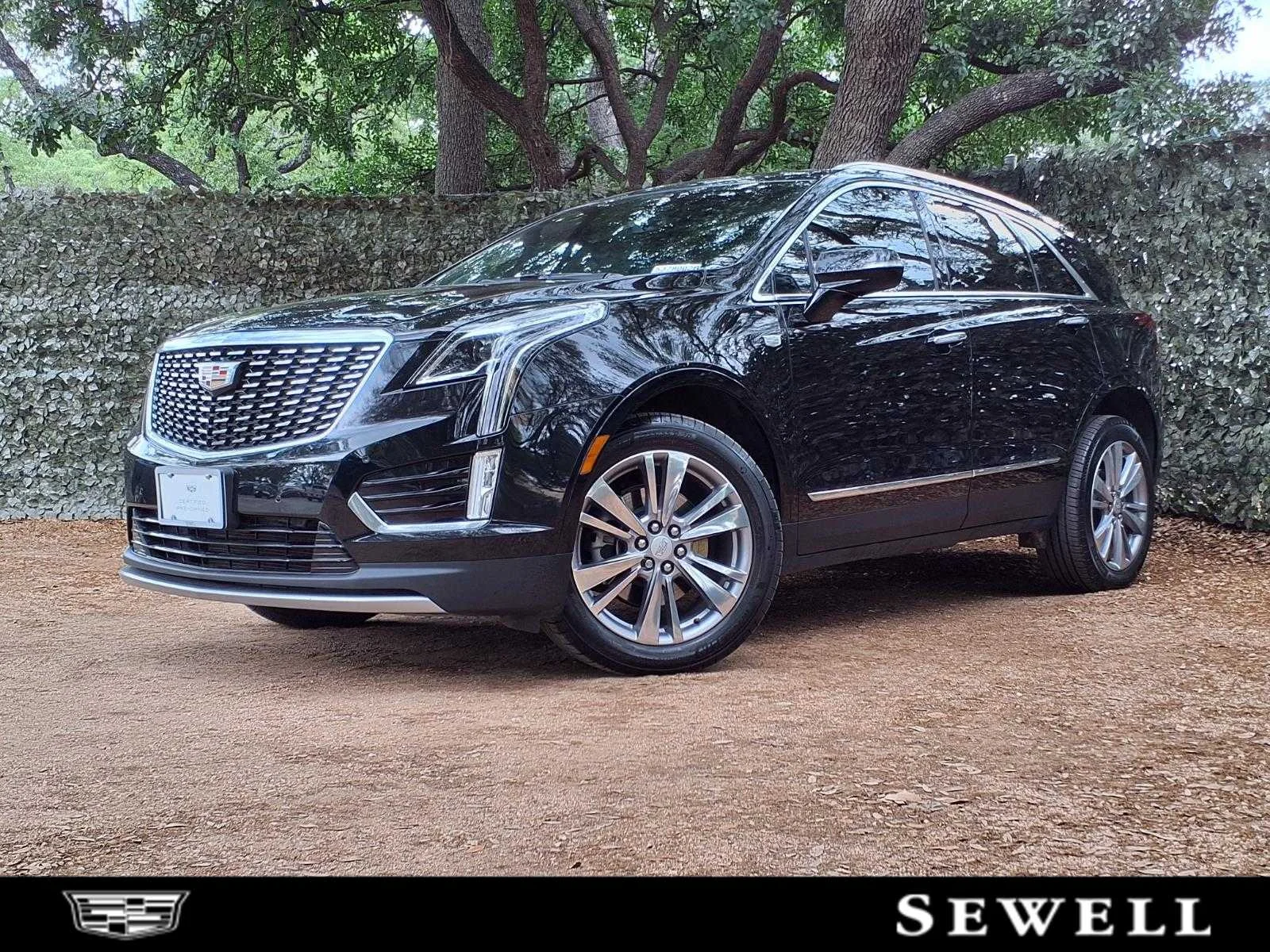 2024 Cadillac XT5 FWD Premium Luxury's photo