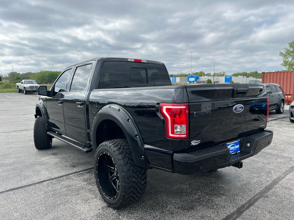 Used 2016 Shadow Black Ford XLT image 8