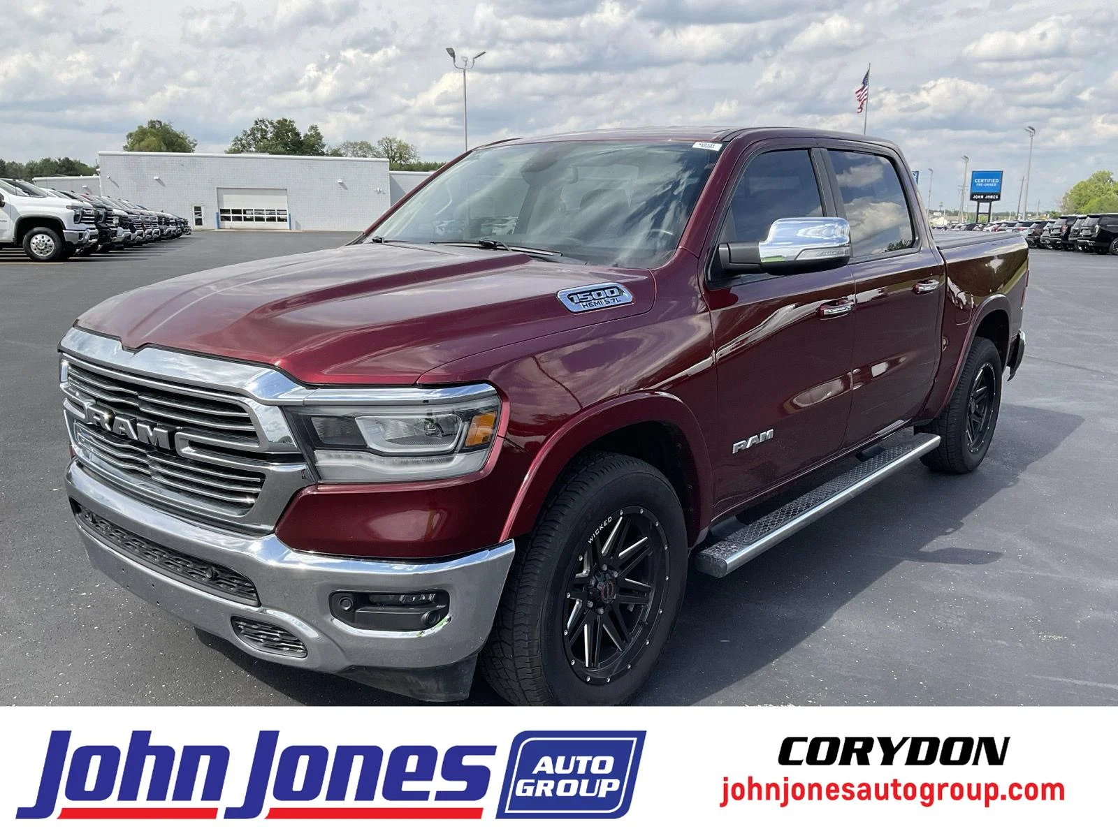 2019 RAM 1500 Laramie 4x4 Crew Cab 5'7's photo