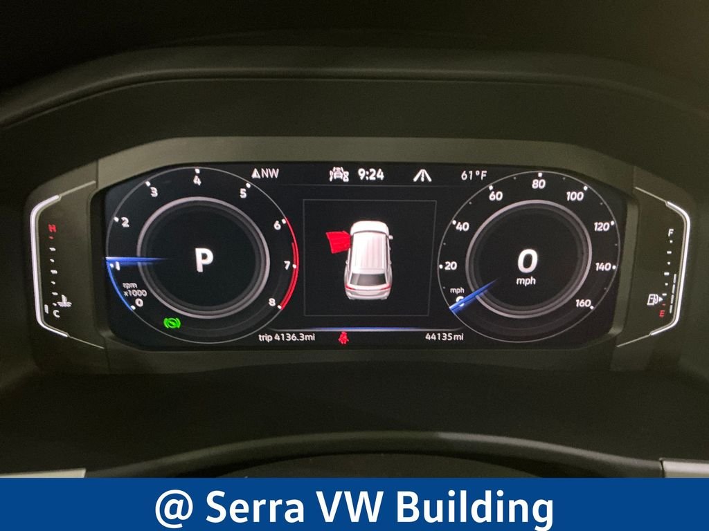 Used 2023 Pure White Volkswagen 3.6L V6 SE w/Technology image 23