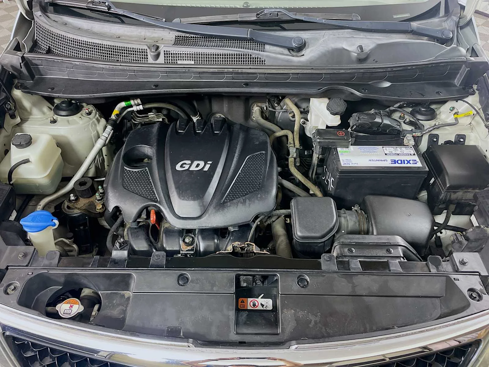Used 2016 Bright Silver Kia LX image 26