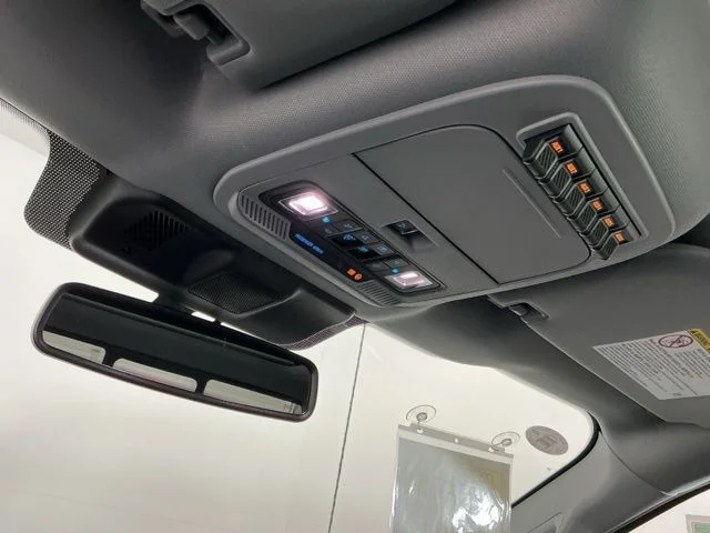 New 2026 Agate Black Ford XLT image 26