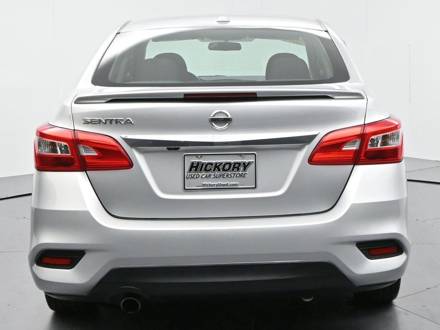 Used 2017 Brilliant Silver Nissan SR Turbo image 6