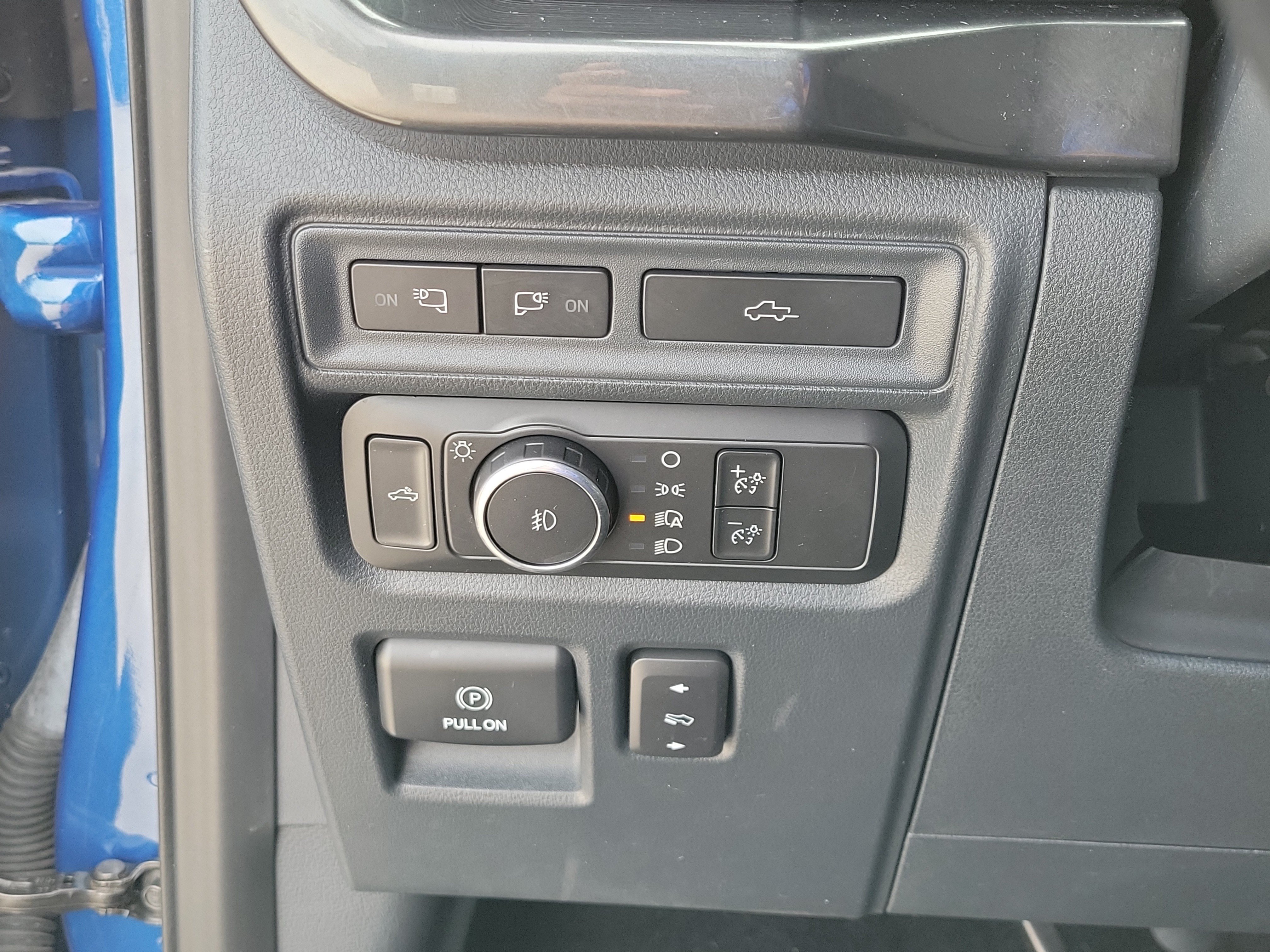 Used 2022 Blue Metallic Ford XLT image 26