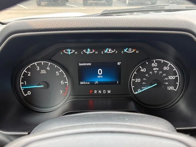 Used 2023 Oxford White Ford XLT image 18