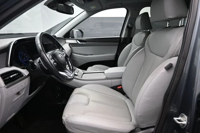 Used 2021 Gray Hyundai SEL image 7