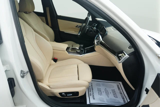 Used 2021 White BMW 330i xDrive image 18