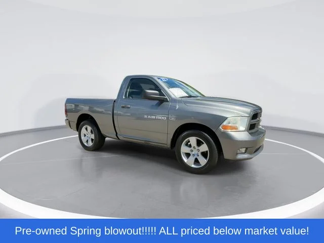 Used 2012 Gray Ram Express image 2