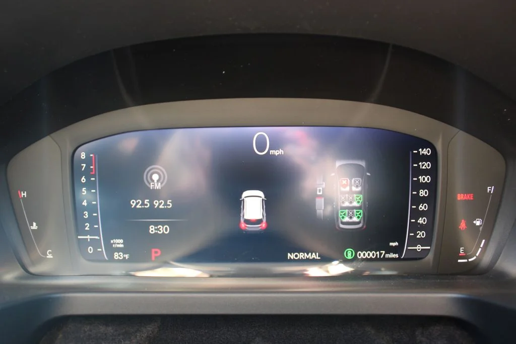 New 2026 Platinum White Pearl Honda AWD Sport image 25