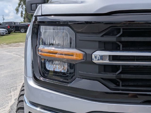 Used 2025 Silver Ford XLT image 10