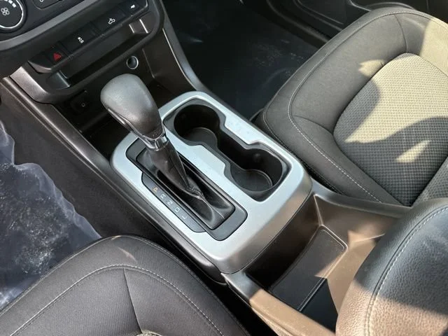 2022 Chevrolet Colorado LT - Photo 30