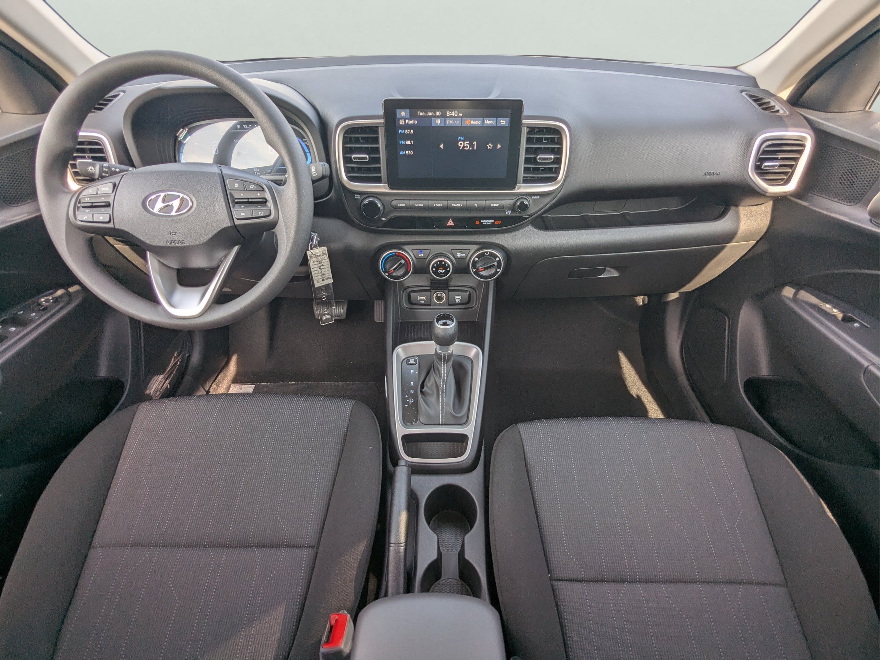 New 2026 Onyx Black Hyundai SE image 14