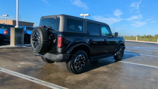 New 2026 Shadow Black Ford Outer Banks® image 93