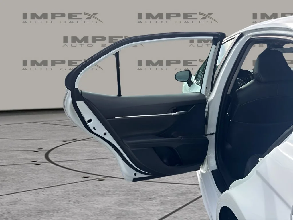 Used 2021 White Toyota SE image 24