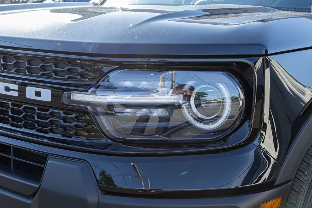 New 2026 Black Ford Outer Banks image 10