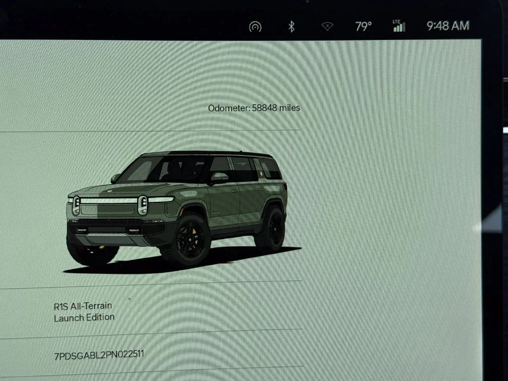 Used 2023  RIVIAN Launch Edition image 10