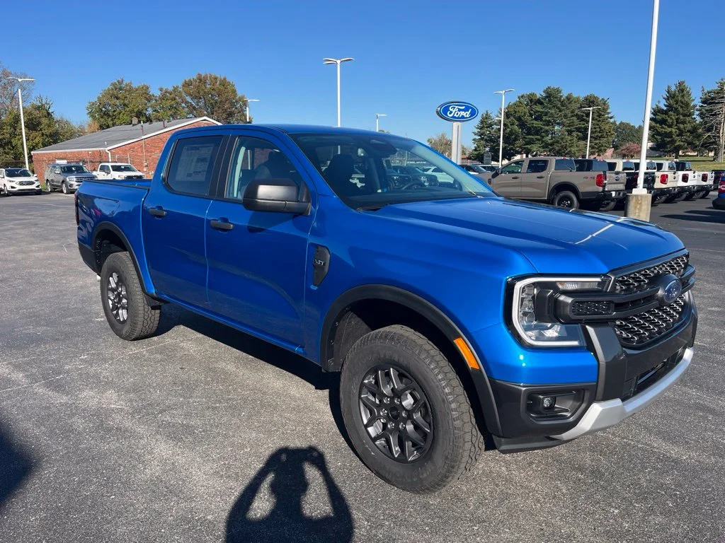 New 2026 Velocity Blue Metallic Ford XLT image 7