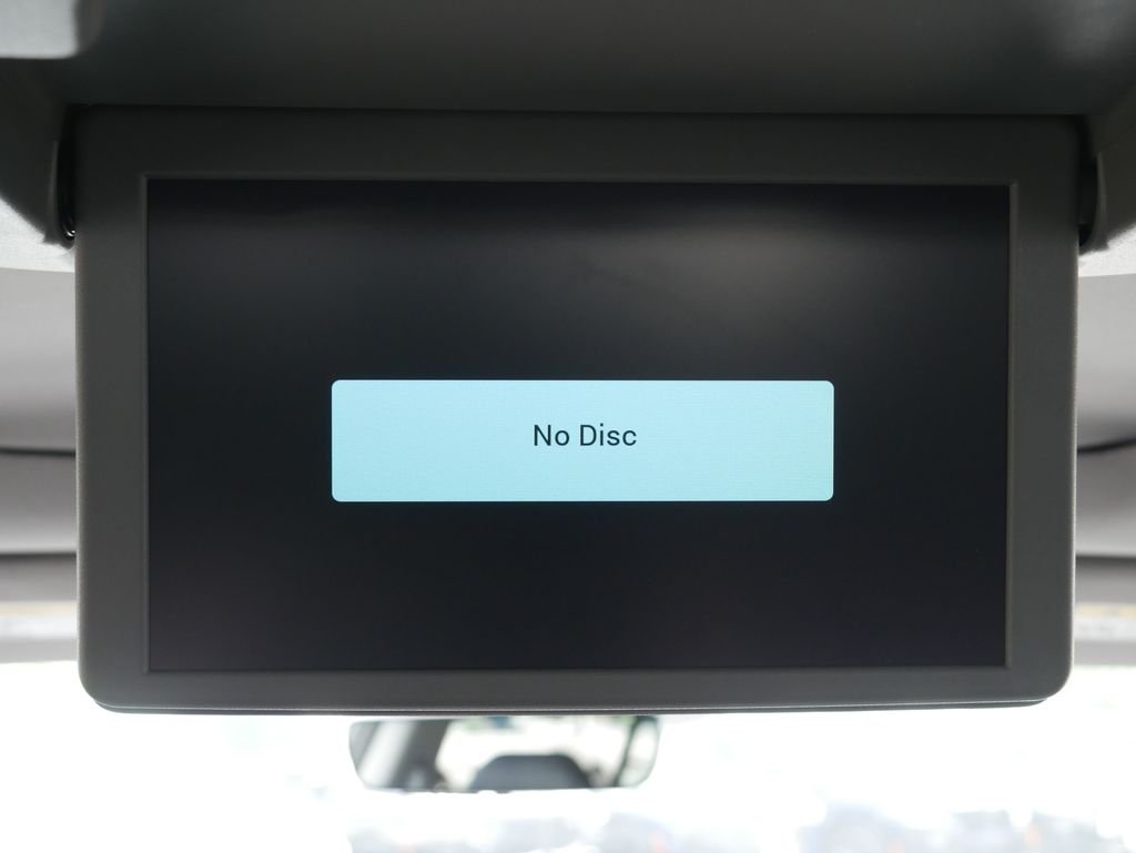 Used 2022 White Honda Touring image 20