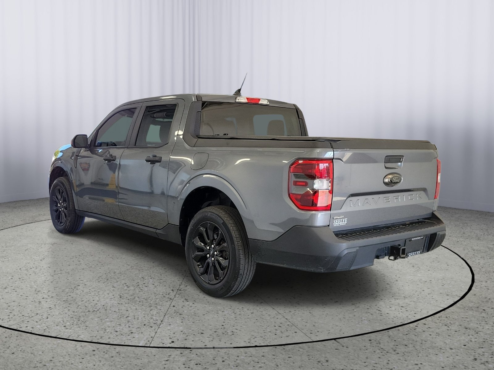 Certified Used 2024 Gray Ford XLT image 3