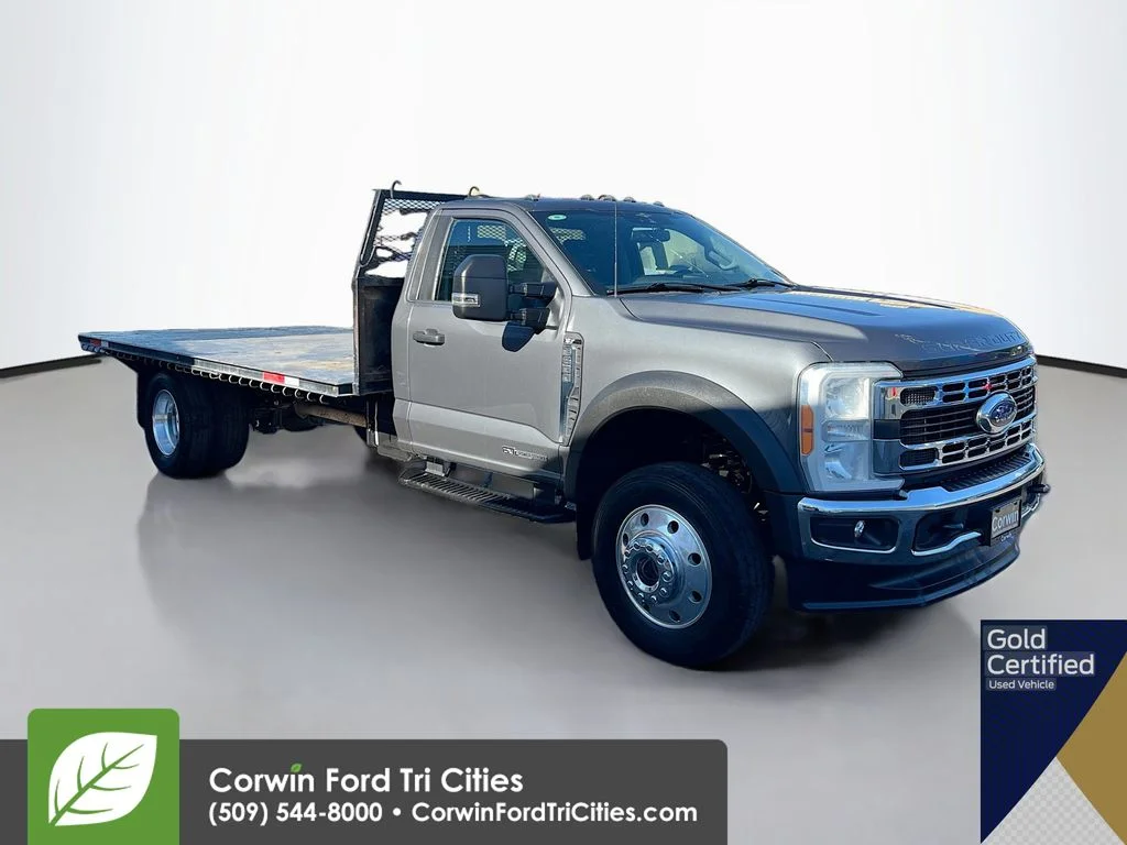 2023 Ford F-600 XLT 4x4 Regular Cab 193-In DRW's photo