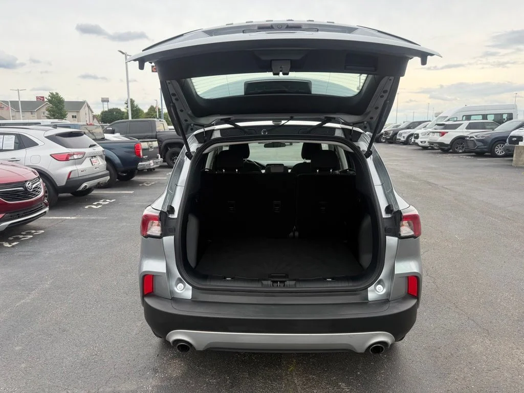 Used 2022 Silver Ford S image 38