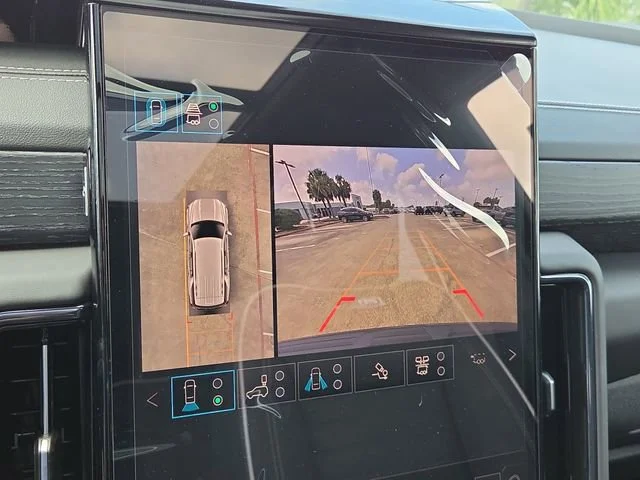 2026 GMC Yukon AT4 Ultimate - Photo 33