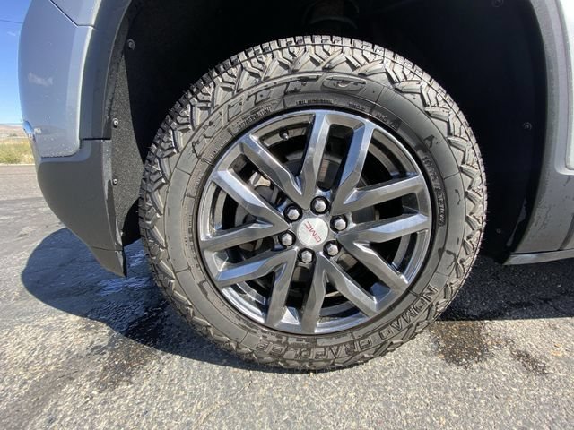 Used 2019 QUICKSILVER METALLIC GMC SLT image 10