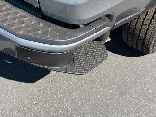New 2026 Sterling Metallic GMC Elevation image 7