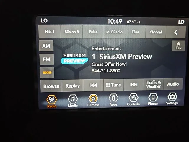 Used 2019 Black Jeep Latitude image 14