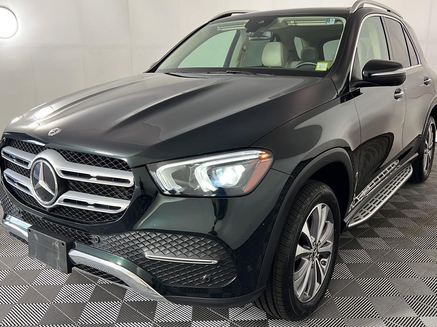 Certified Used 2023 Emerald Green Metallic Mercedes-Benz GLE 350 image 5