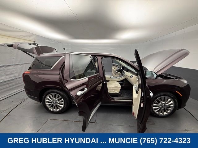 Used 2020 Red Hyundai Limited image 31